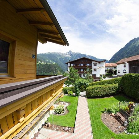 Apart Schoene Aussicht Sautens Exterior photo